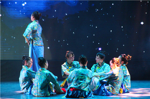 公司举办欢送毕业生晚会暨2012级舞蹈学班毕业生专业汇报演出